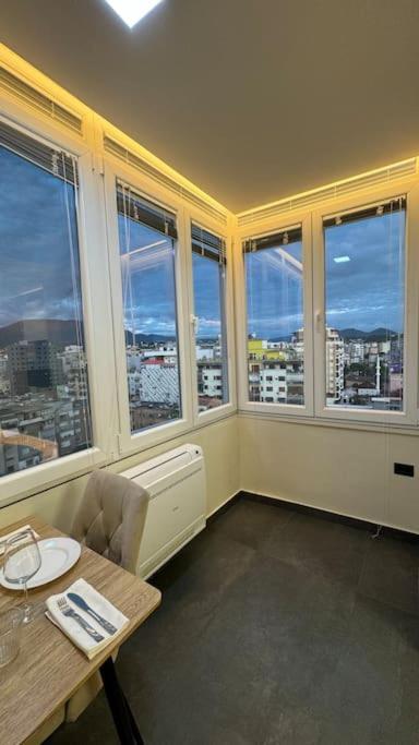 Peace And Love Luxury Apartment In Center, New Bazaar 2 Tirana Exterior photo